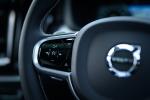 Volvo XC60 D4 R-Design 2017 года (JP)